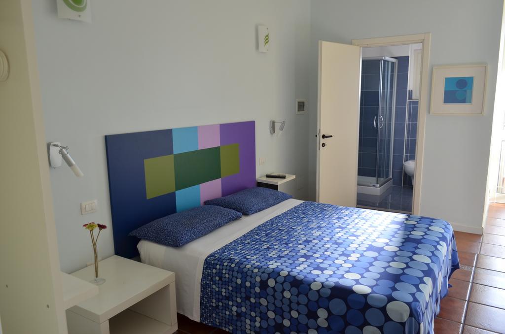 B&B Aloa Порто Чезарео Екстериор снимка
